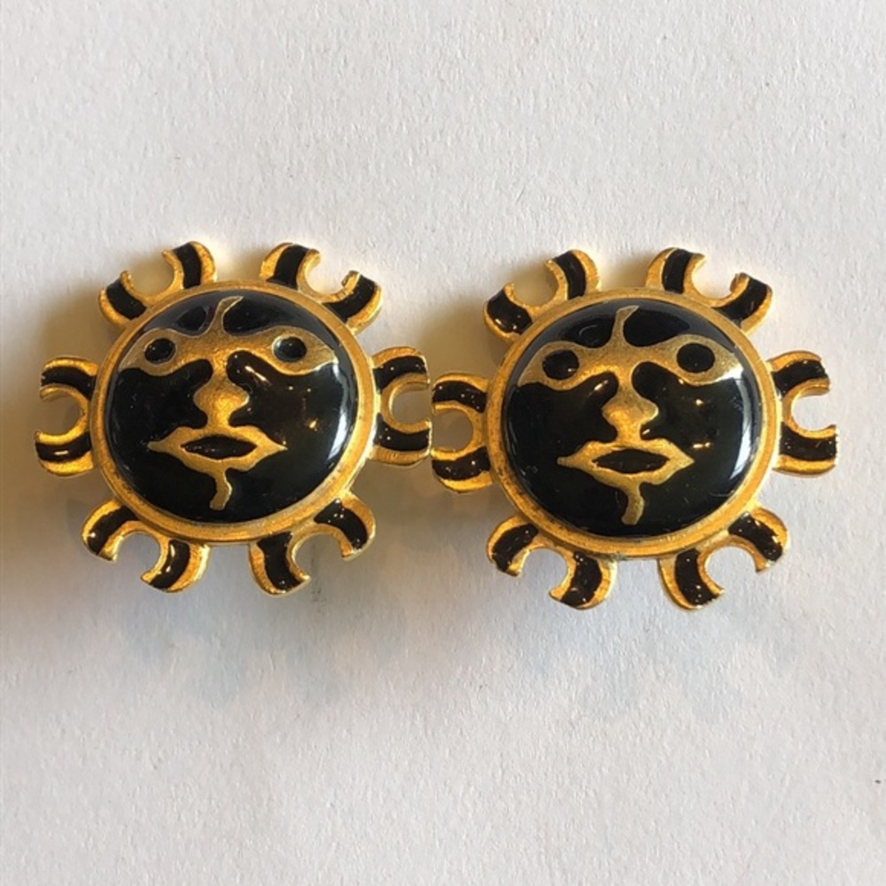 Craft Signed Soft Satin Gold Tone Celestial Sun Clip On Earrings